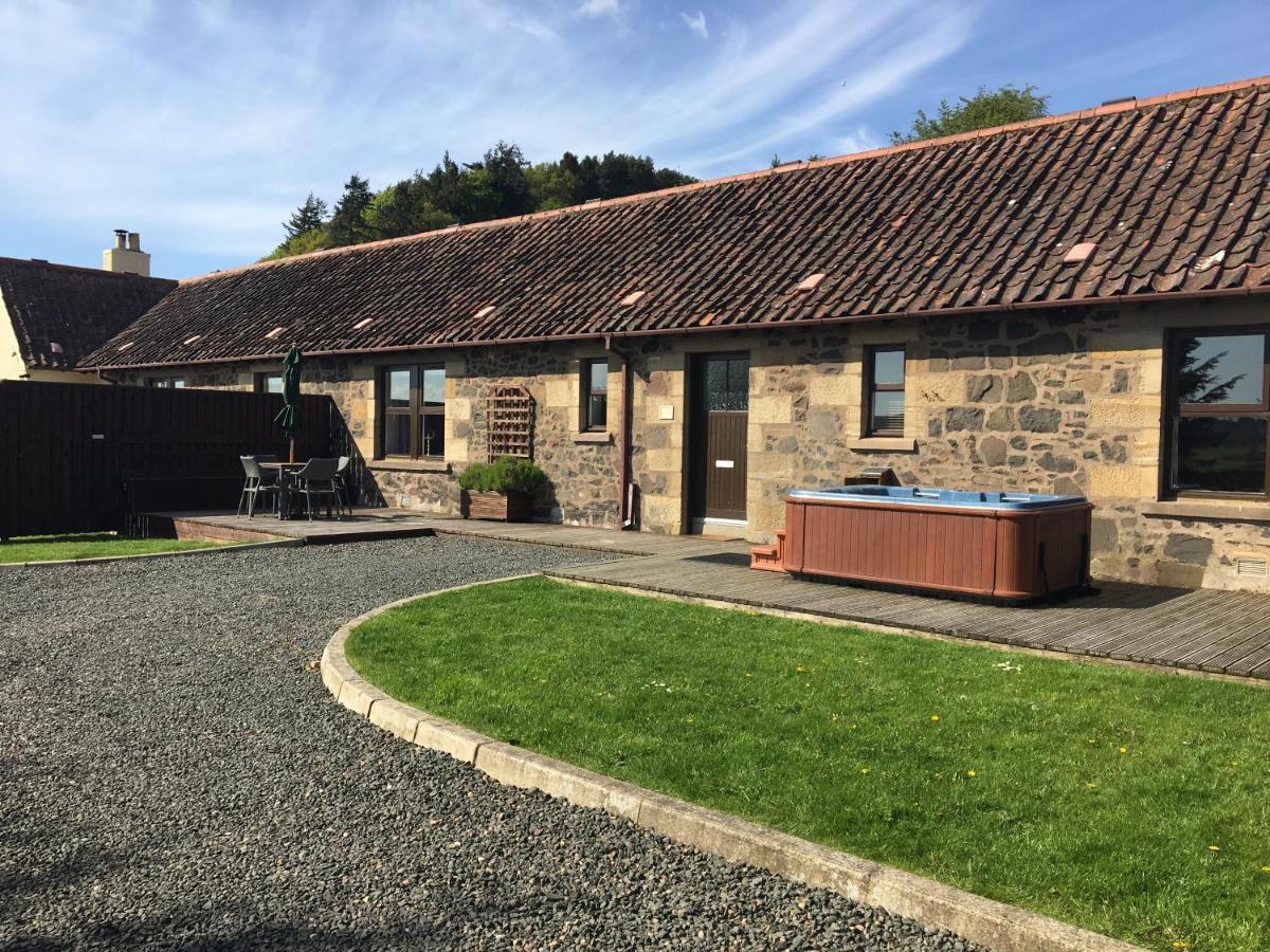 Cherry Blossom Cottage Cupar Kültér fotó